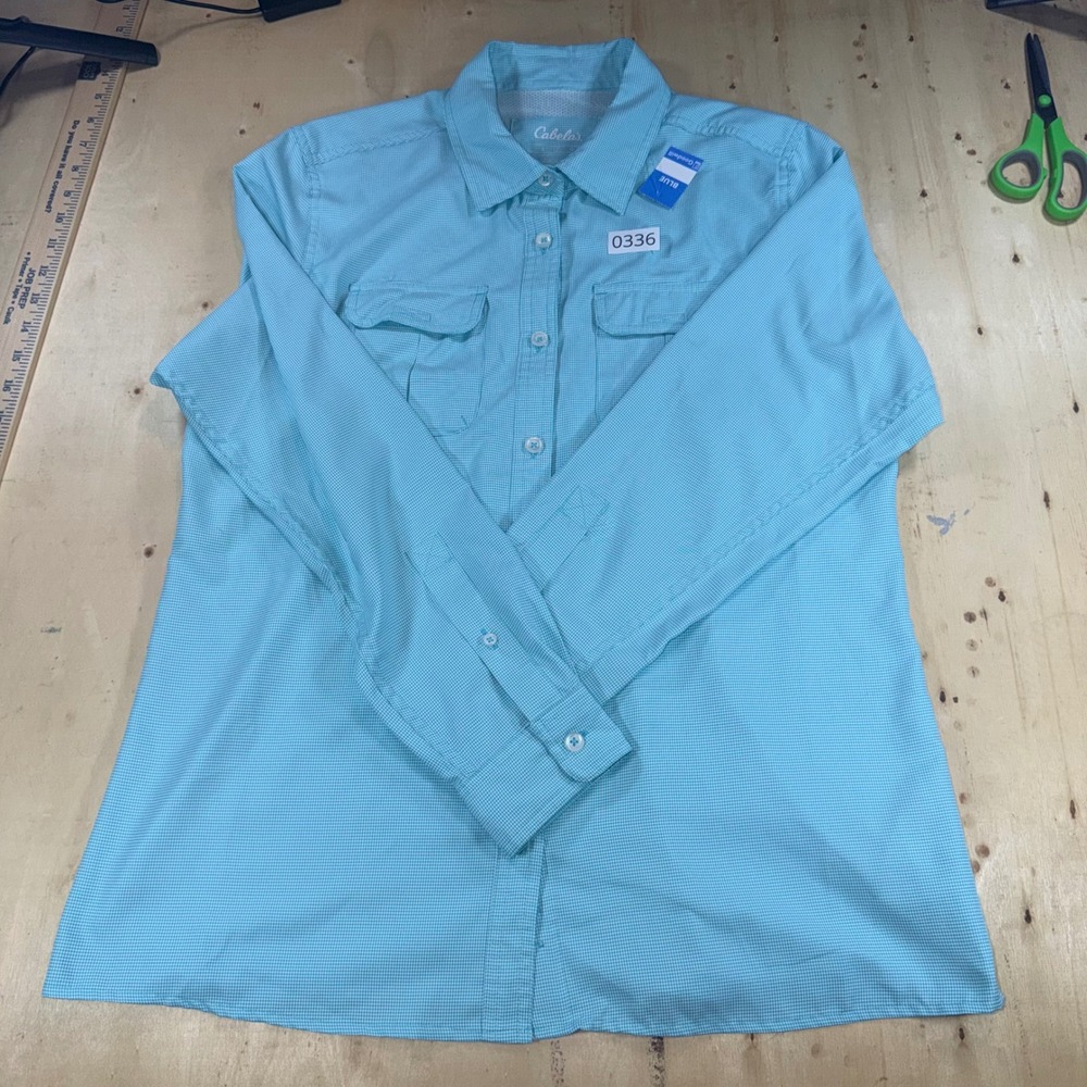 Cabelas Womens L 4MOST UPF 30 Blue Fishing Shirt Long Sleeve Roll Tab Vent